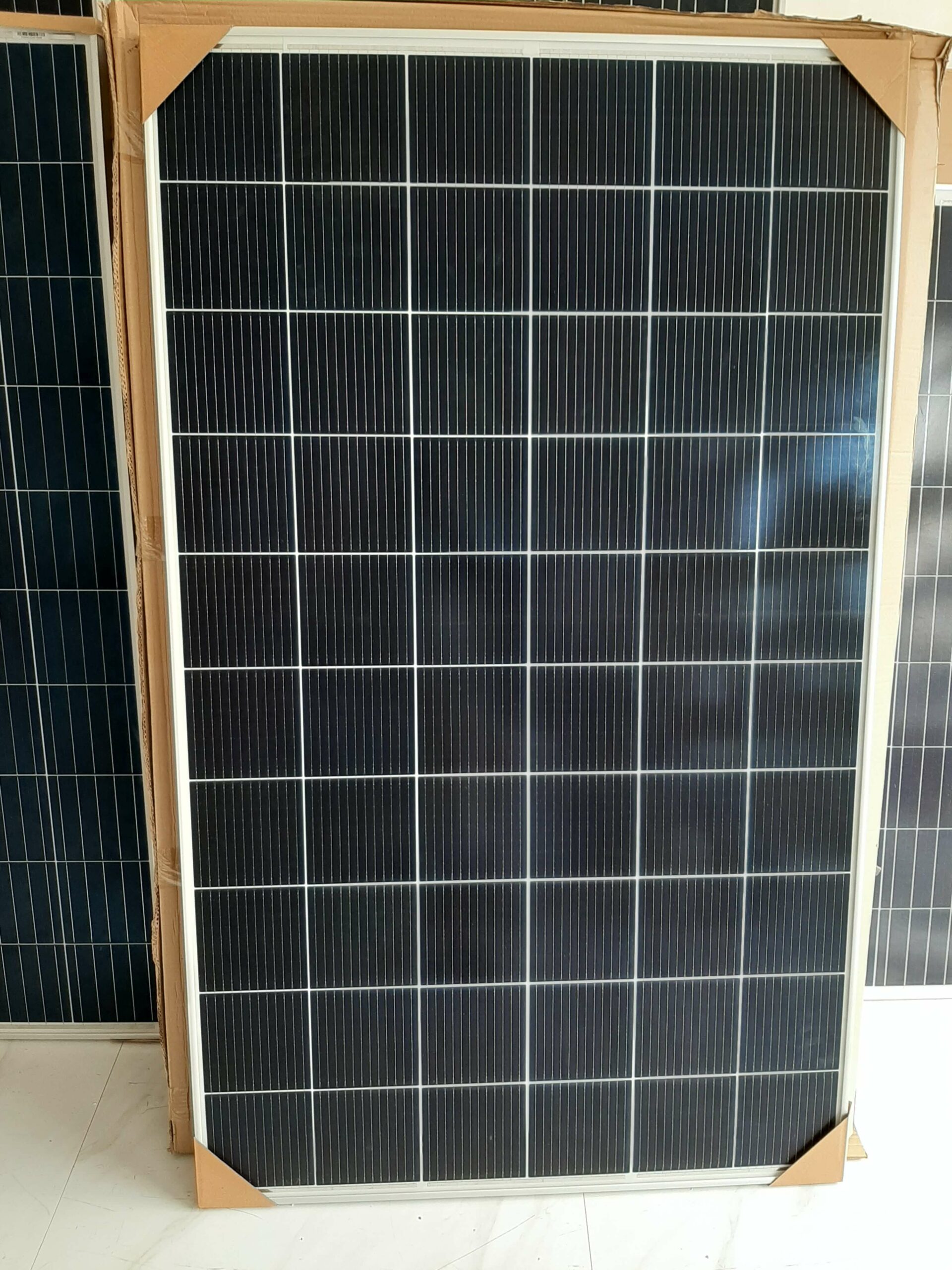 PANNEAUX SOLAIRES POUR LES REVENDEURS