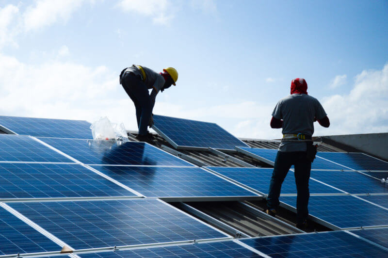 Combien coûtera l’installation de panneaux solaires sur votre maison en 2024 ?